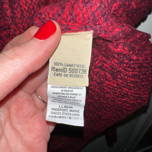 LL Bean Wool Ragg Sweater - Picture 3 of 3